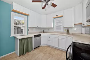 1349 10th Ave S, Fargo,  58103 - Photo 9