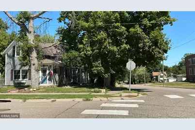704 Mulberry Street W, Stillwater, MN 55082 - Photo 39