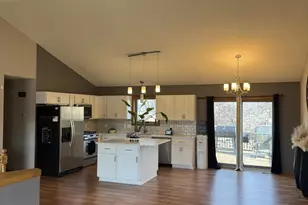 10780 Sailor Way, Woodbury, MN 55129 - Photo 7