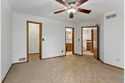 979 Pointe Way, Eagan, MN 55123 - Photo 15