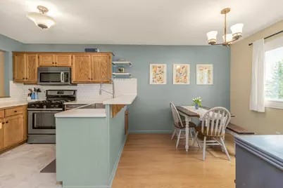 1420 Hilo Avenue N, Oakdale, MN 55128 - Photo 7