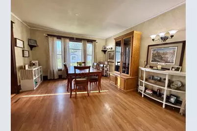402 Saint Paul Avenue S, Thief River Falls, MN 56701 - Photo 9