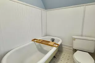 402 St Paul Ave S, Thief River Falls, MN 56701 - Photo 25
