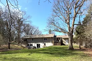 4713 Fairhills Rd W, Minnetonka, MN 55345 - Photo 57