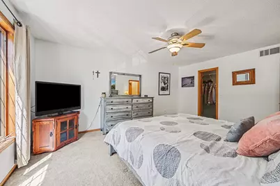 8373 Jorgensen Avenue S, Cottage Grove, MN 55016 - Photo 25