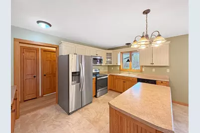 3249 Woodland Hills Drive SE, Bemidji, MN 56601 - Photo 7