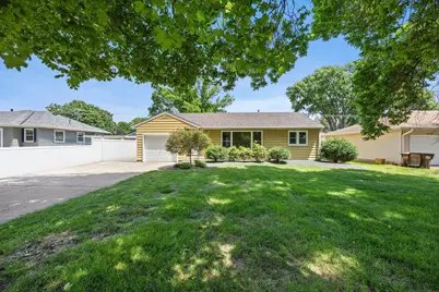 1703 Ramsey Street, Hastings, MN 55033 - Photo 3