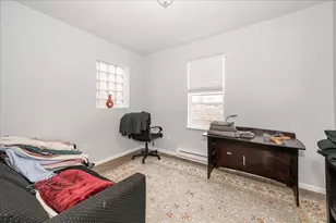 830 E 2nd St, Duluth, MN 55805 - Photo 9