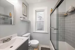 830 E 2nd St, Duluth, MN 55805 - Photo 11