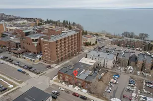 830 E 2nd St, Duluth, MN 55805 - Photo 17