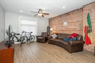 830 E 2nd St, Duluth, MN 55805 - Photo 3