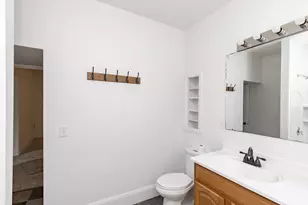 601 10th St S, Fargo,  58103 - Photo 25