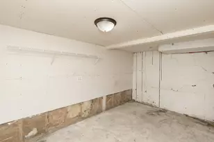 601 10th St S, Fargo,  58103 - Photo 37