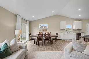 14211 Cheshire Ln N, Dayton, MN 55327 - Photo 5