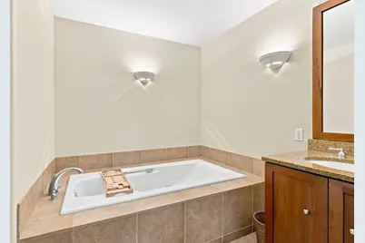 220 Frontier Court, Chanhassen, MN 55317 - Photo 21