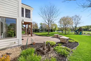 5729 Linden Ave N, Lake Elmo, MN 55042 - Photo 65