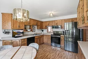 7860 Upper 17th St N, Oakdale, MN 55128 - Photo 5
