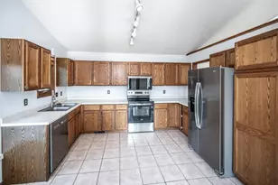 1500 Lakeview Curve, Eagan, MN 55122 - Photo 11