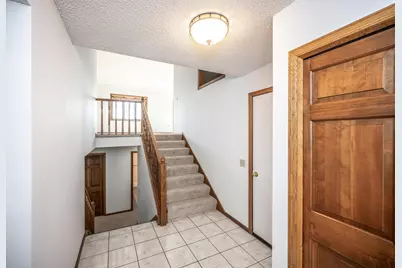 1500 Lakeview Curve, Eagan, MN 55122 - Photo 5