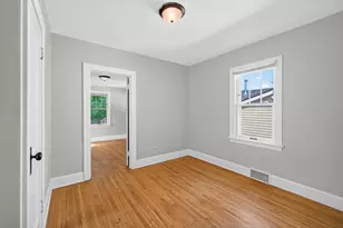 967 Rose Ave E, Saint Paul, MN 55106 - Photo 21