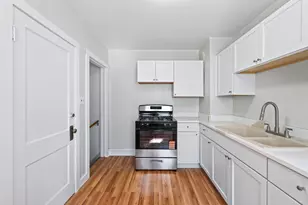 967 Rose Ave E, Saint Paul, MN 55106 - Photo 15