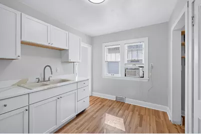 967 Rose Avenue E, Saint Paul, MN 55106 - Photo 17