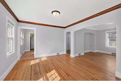 967 Rose Avenue E, Saint Paul, MN 55106 - Photo 11