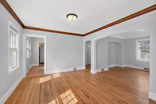 967 Rose Ave E, Saint Paul, MN 55106 - Photo 11