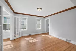 967 Rose Ave E, Saint Paul, MN 55106 - Photo 9