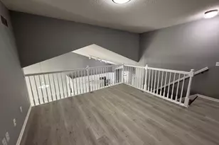 9113 Medley Cir, Golden Valley, MN 55427 - Photo 27