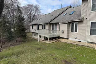 9113 Medley Cir, Golden Valley, MN 55427 - Photo 43