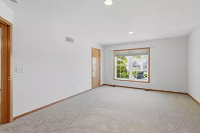 375 Wagon Wheel Lane, Chaska, MN 55318 - Photo 17