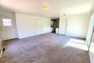 518 5 E Walnut St, River Falls, WI 54022 - Photo 3