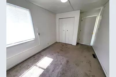 518.5 E Walnut Street, River Falls, WI 54022 - Photo 11