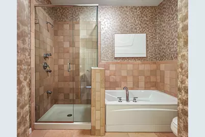 573 S 10th Street, Minneapolis, MN 55404 - Photo 39