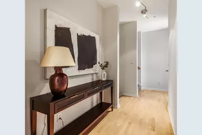 573 S 10th Street, Minneapolis, MN 55404 - Photo 33