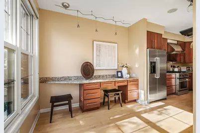 573 S 10th Street, Minneapolis, MN 55404 - Photo 27