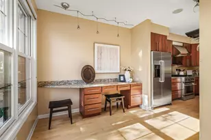 573 S 10th St, Minneapolis, MN 55404 - Photo 27