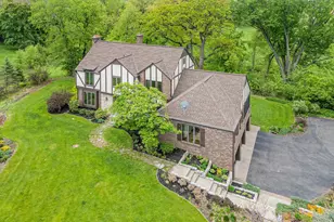 3 Meadow Ln, Dellwood, MN 55110 - Photo 3