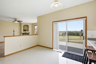 2888 Eagle Valley Dr, Woodbury, MN 55129 - Photo 15