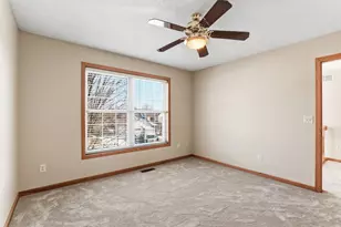 2888 Eagle Valley Dr, Woodbury, MN 55129 - Photo 33