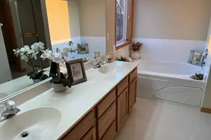 2888 Eagle Valley Dr, Woodbury, MN 55129 - Photo 29