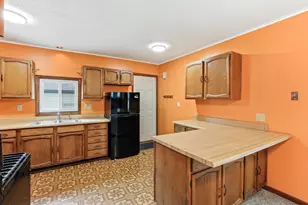 3100 40th Ave S, Minneapolis, MN 55406 - Photo 5