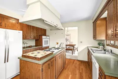 3517 Coolidge Street NE, Saint Anthony, MN 55418 - Photo 5