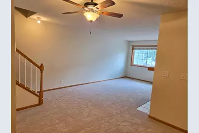 3560 Sterling Heights Drive #B, River Falls, WI 54022 - Photo 7