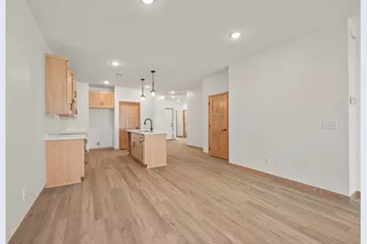 1021 Golf Course Road NW, Hutchinson, MN 55350 - Photo 7