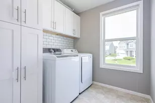 5420 Southridge Cir, Woodbury, MN 55129 - Photo 17