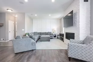 5420 Southridge Cir, Woodbury, MN 55129 - Photo 11