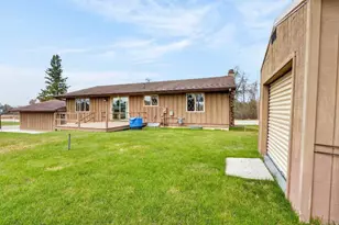 904 Division St, Deer River, MN 56636 - Photo 41