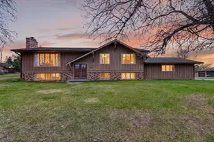904 Division St, Deer River, MN 56636 - Photo 3
